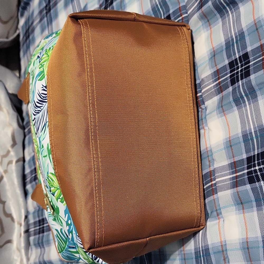 3 pc Tupperware lot tropical lunchbag food storage containers NWOT fit & fresh - Picture 5 of 6